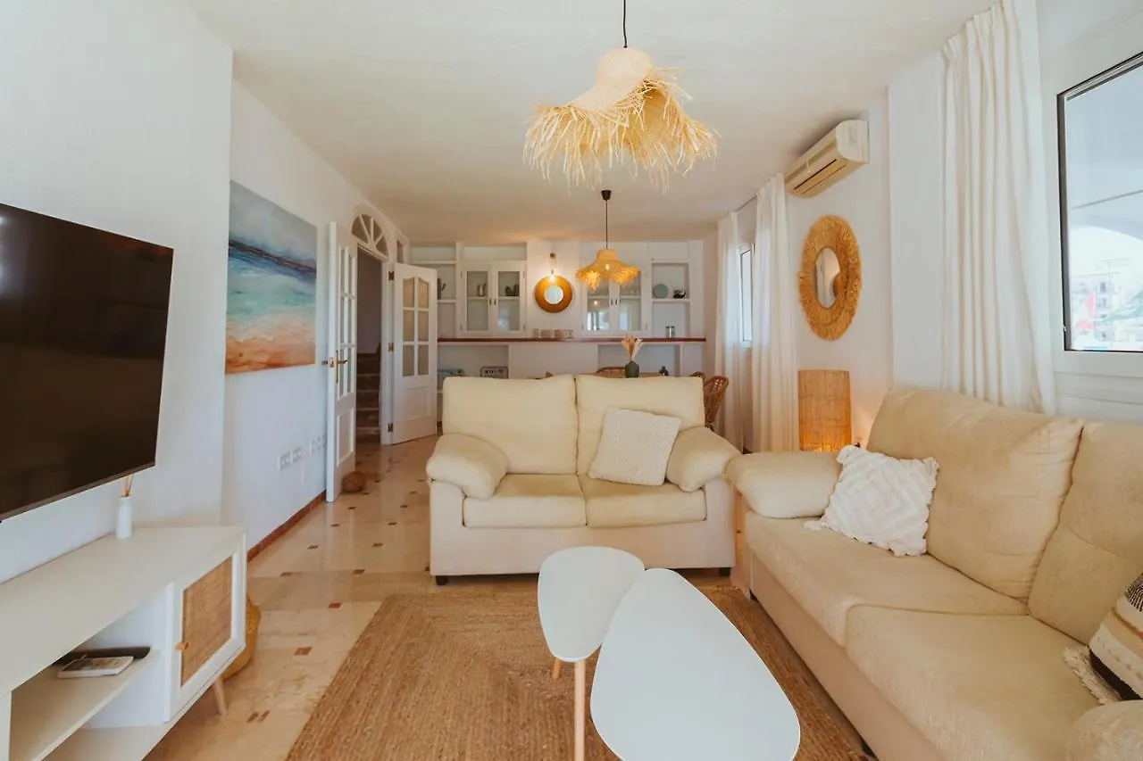 Apartamento Con Gran Terraza Junto A La Playa Torremolinos