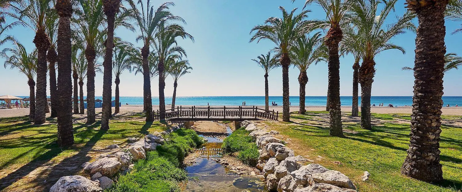 Apartamento Con Gran Terraza Junto A La Playa Torremolinos